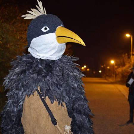 11586-3332796402-_lora_SDXL_Mask_Sa_May_1_ mask,  a person dressed in a costume a bird, night.png